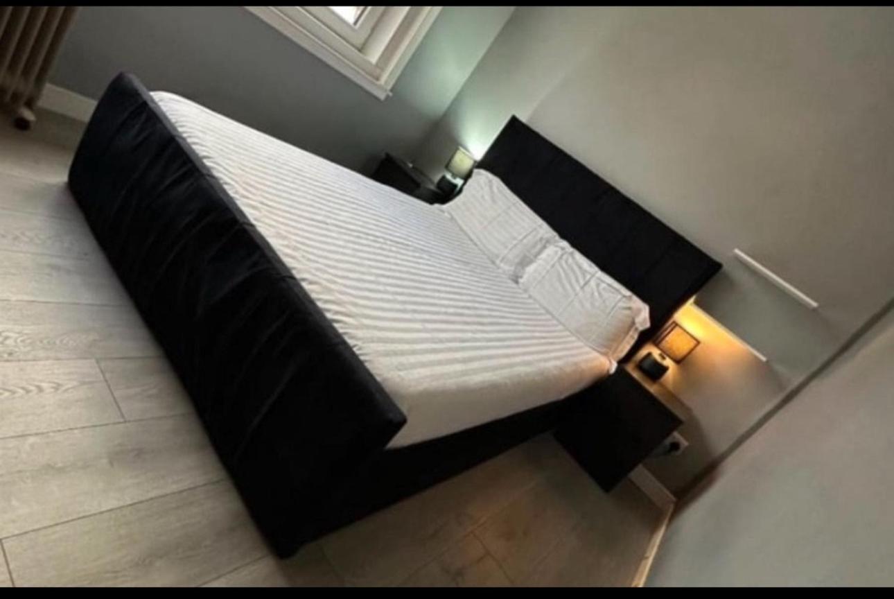 Portobello Sleep And Eat Apartment *
